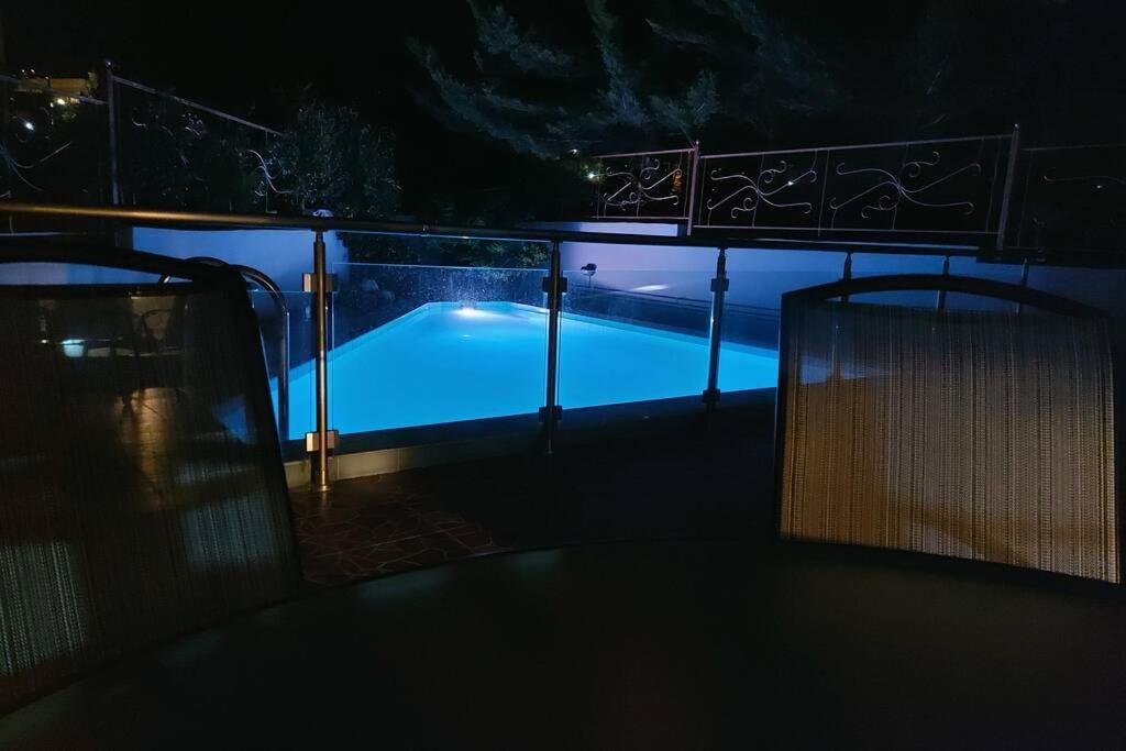Violet Studio Με Πισίνα Vólosz Kültér fotó